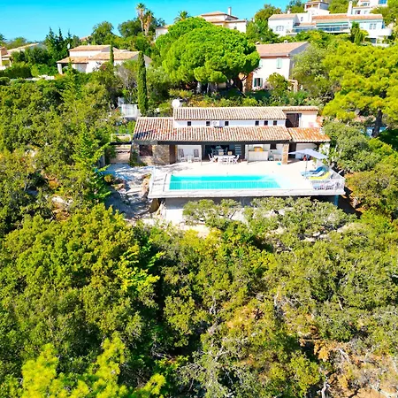 Villa Crystal River, Piscine Privee & Vue Mer Sur Golfe De Saint Tropez Les Issambres Exterior photo